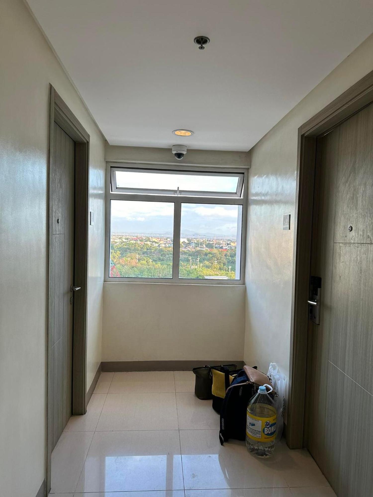 Trig Place At Grace Residence In Taguig City Манила Экстерьер фото